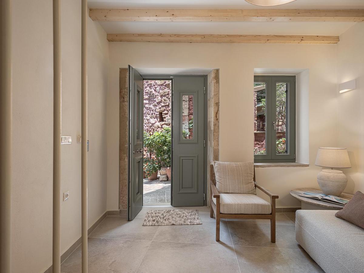 Theros Home Chania  ภายนอก รูปภาพ