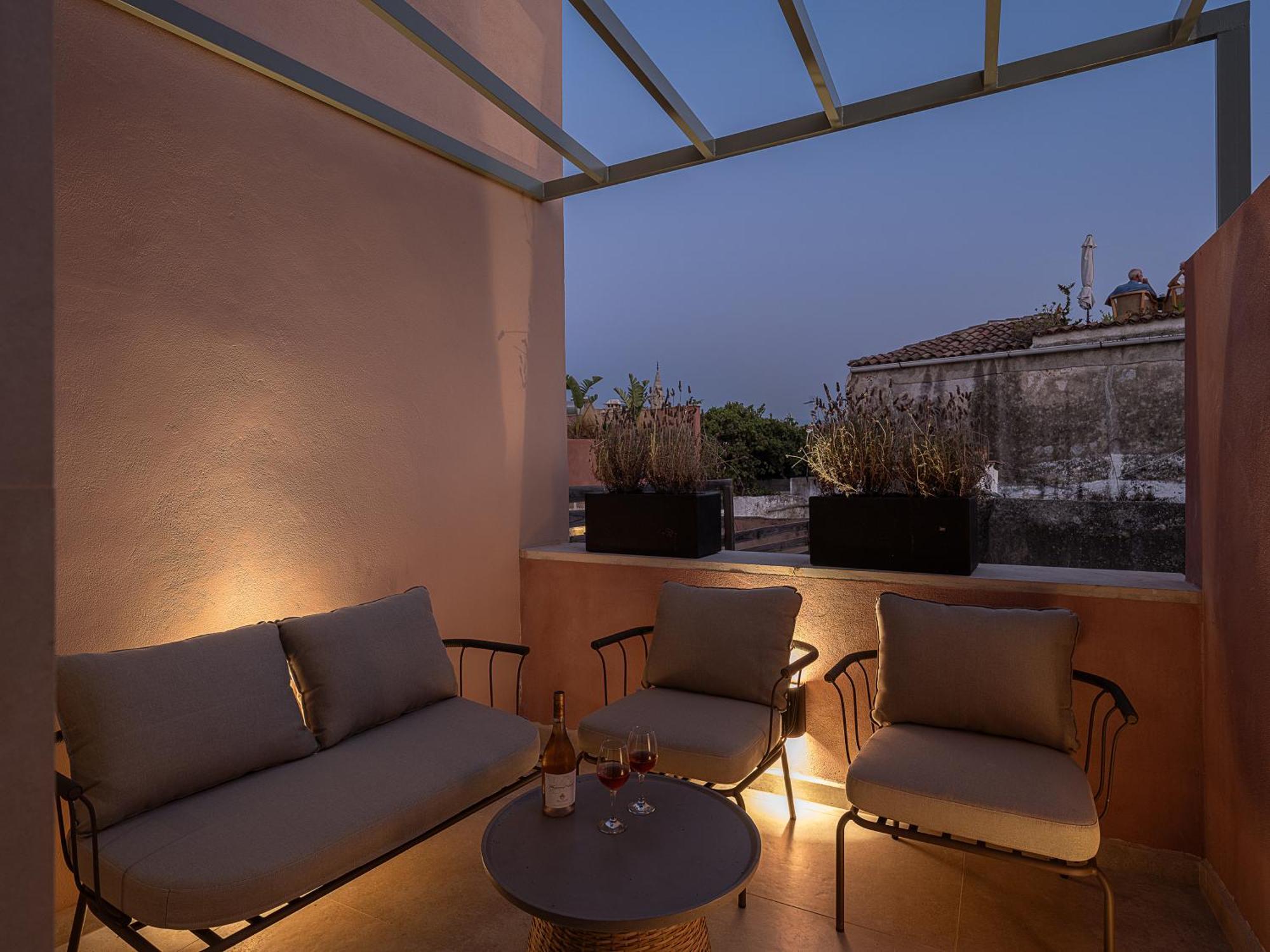 Theros Home Chania  ภายนอก รูปภาพ